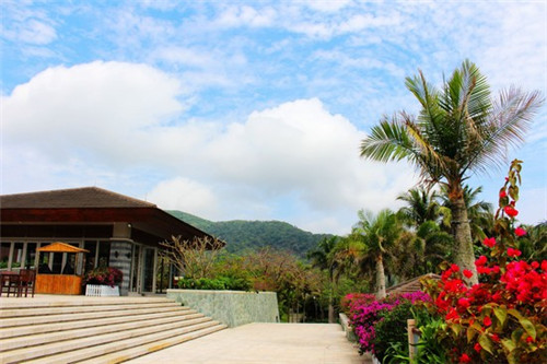 车库潮湿可以起诉物业吗（车库潮湿导致车辆受损的案例）